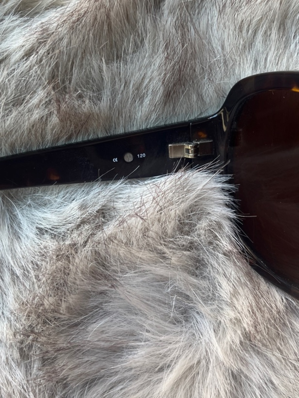 Michael Kors “Curaçao” Tortoise Shell Women's Sunglasses - Picture 9 of 9